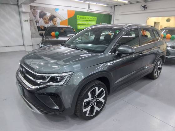 VOLKSWAGEN TAOS 1.4 250 TSI TOTAL FLEX HIGHLINE AUTOMÁTICO